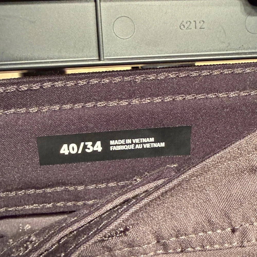 Men’s gray cargo hiking pants slim fit extra stretch size 40/34 $95.00 - Picture 5 of 10